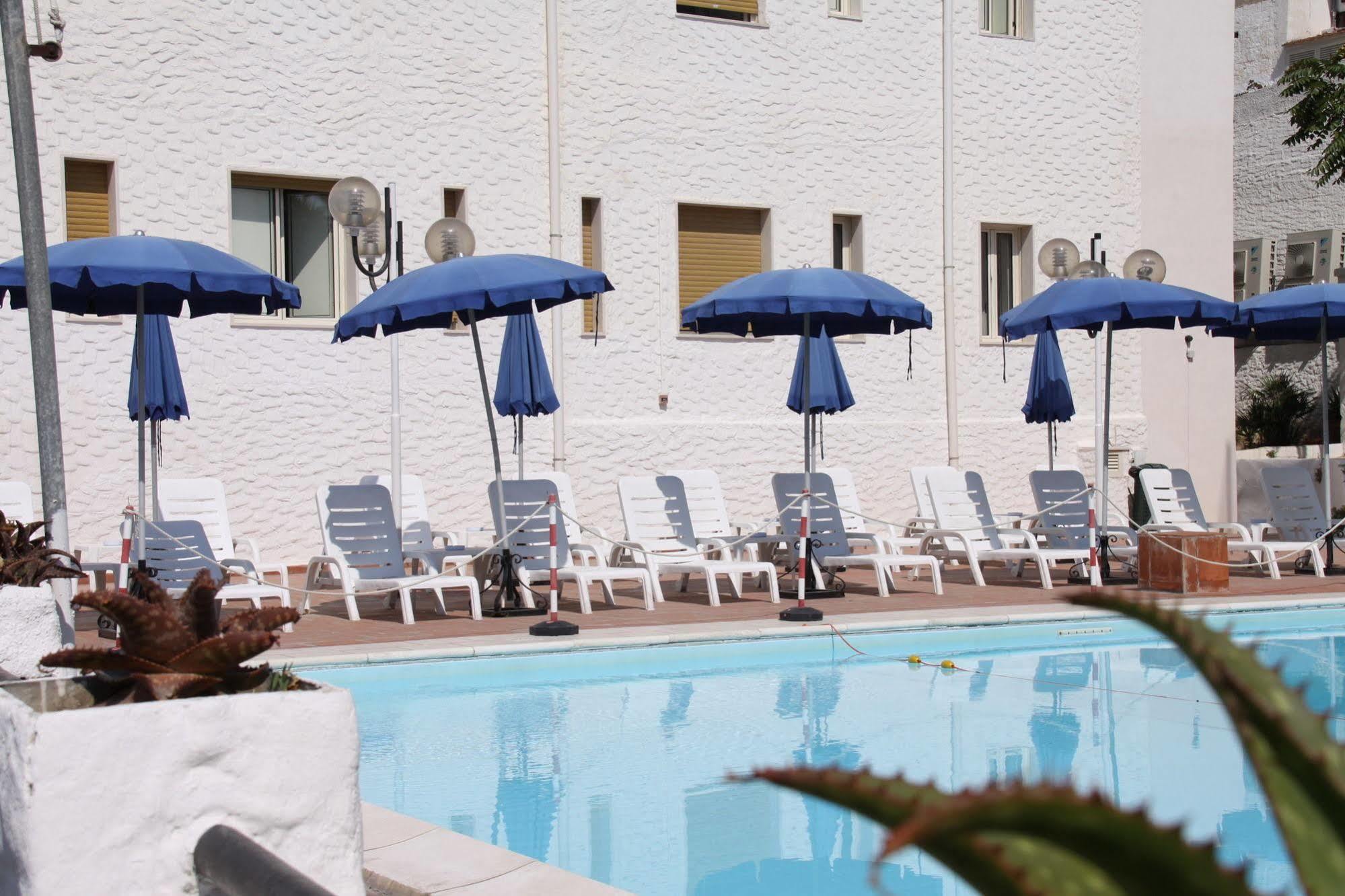 Hotel Falcone Vieste Exterior photo
